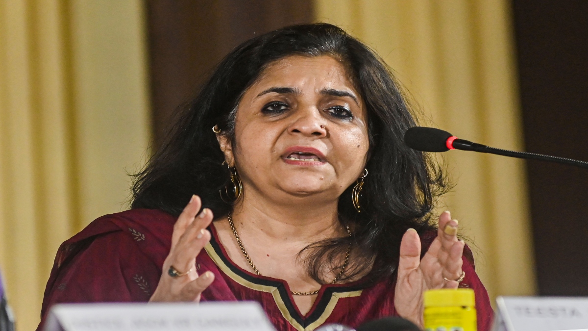 Gujarat High Court judge recuses himself from hearing Teesta Setalvad's plea seeking quashing of FIR