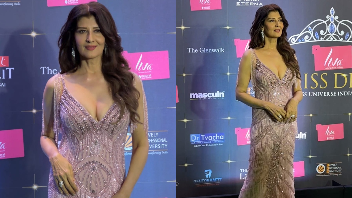 Sangeeta Bijlani Porn - Sangeeta Bijlani steals the spotlight at Miss Diva 2023, fans can't believe  she's 63 | Celebrities News â€“ India TV