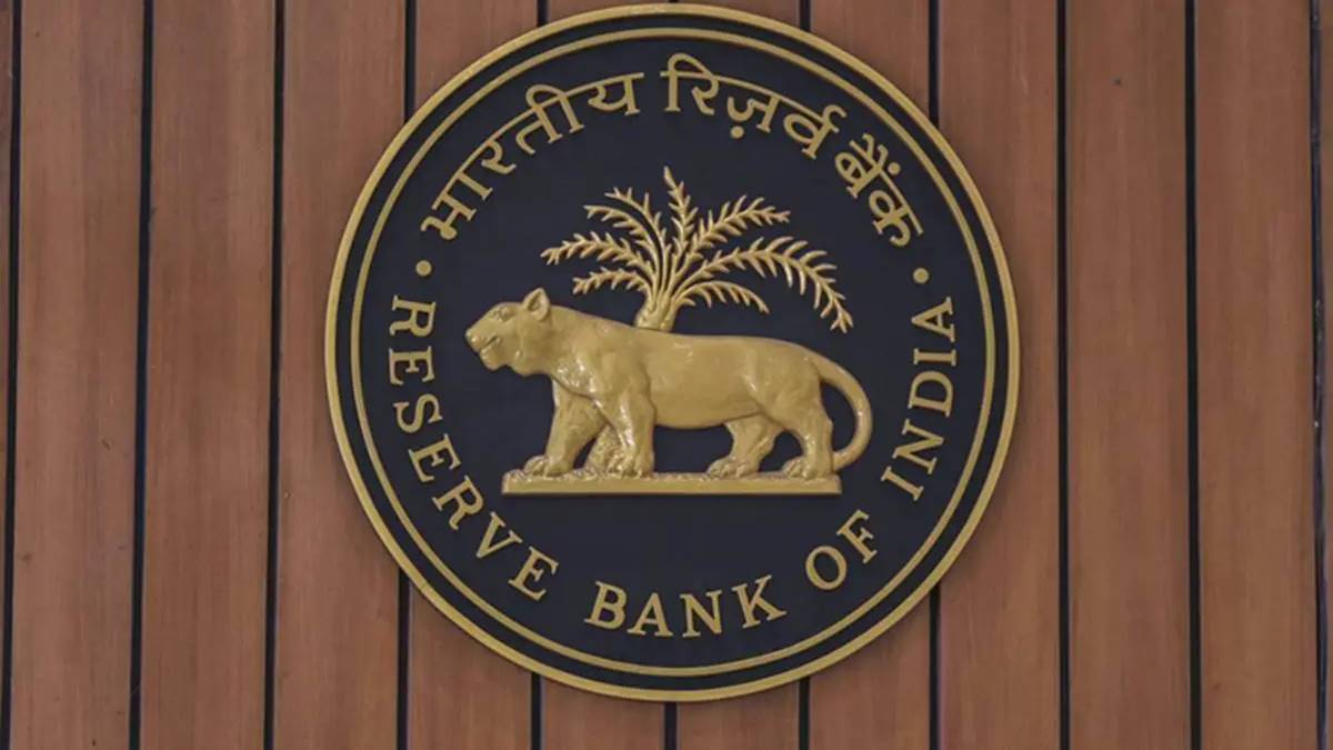 RBI may continue to hold rate amid concern over inflation Experts latest business updates