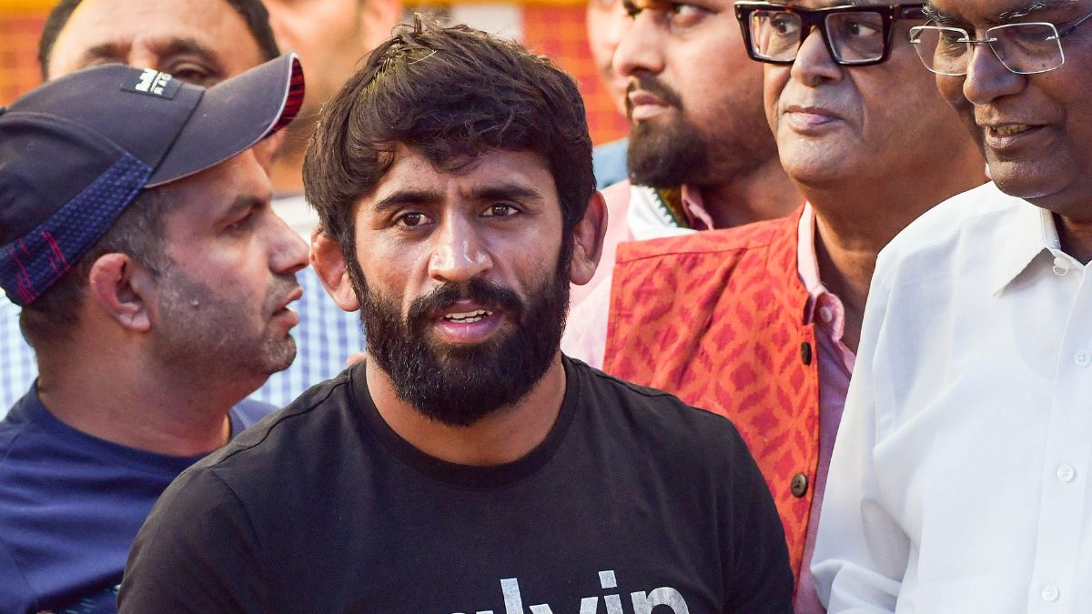 Delhi court summons Bajrang Punia in criminal defamation complaint filed by wrestling coach Naresh Dahiya