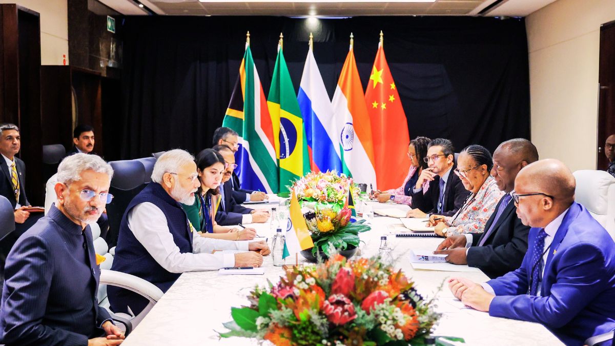 PM Modi holds bilateral meeting with South African President, vows to boost agriculture, defence ties