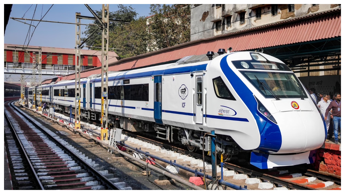 Technical glitch in Vande Bharat train delays Bengal Governor's journey to Malda, triggers passenger protests