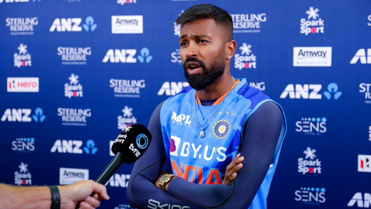 'For almost 70 minutes, Hardik was taking singles:' Sanjay Manjrekar lauds Pandya for innings against Pakistan