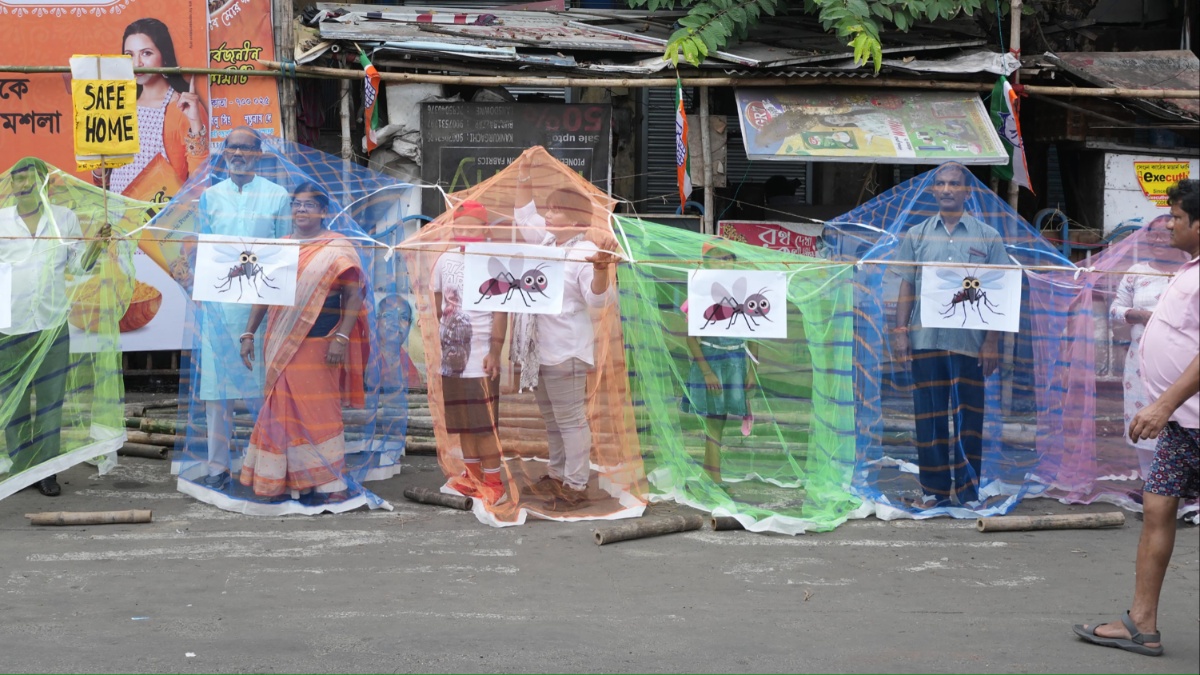 Kolkata: Workers protest over rising cases of dengue in West Bengal.