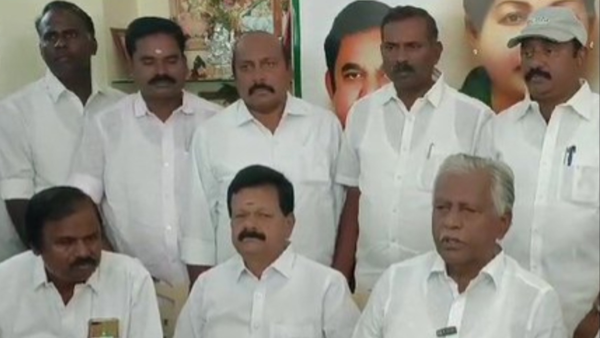 AIADMK to fight 2024 Lok Sabha Polls with our own alliance, no ties with BJP: KP Munusamy