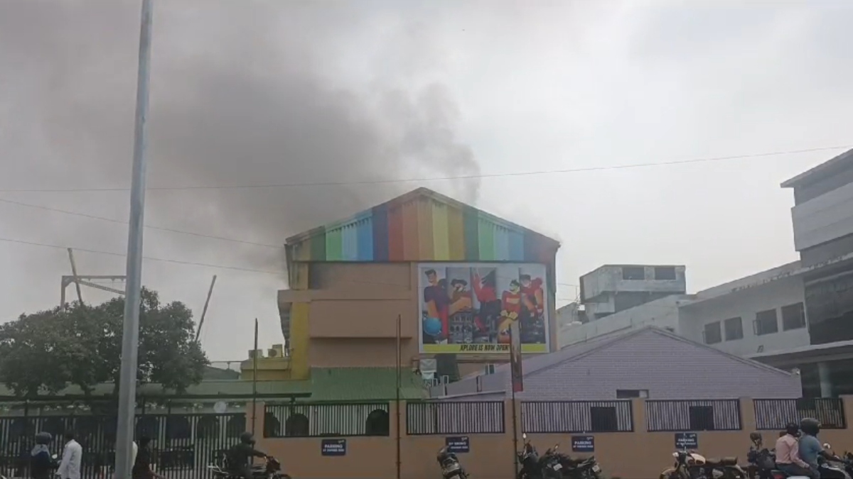 WATCH: Major fire breaks out at gaming zone in Nagpur, firefighting operations underway