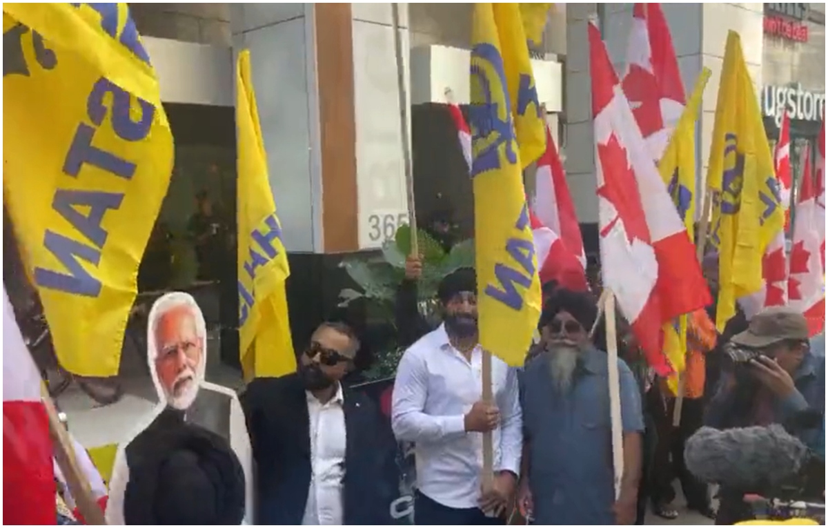 Khalistani supporters outside Indian consulate in Vancouver.