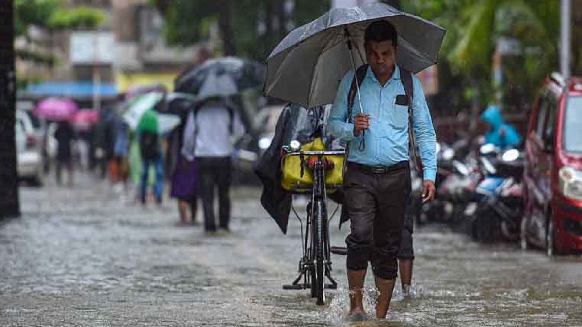 Heavy rains likely to prevail over Telangana, Andhra Pradesh till September 7