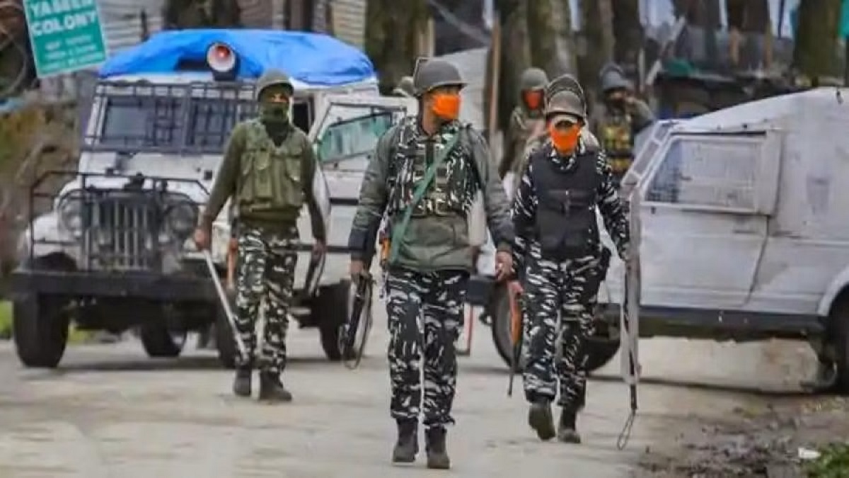 Jammu and Kashmir Armed terrorist opens fire on CRPF vehicle in Srinagar, attack thwarted by alert security personnel