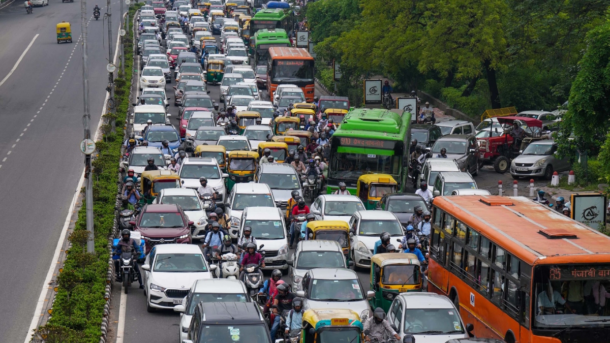 Delhi Police issues traffic advisory in view of DUSU election results, Tazia procession today | Check details