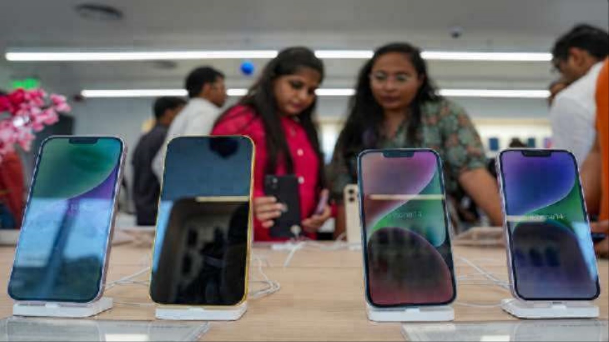 New Apple system ensures iPhones leave stores with latest software: Details