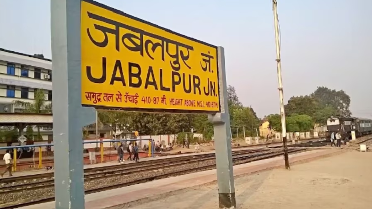 Dhuandhar Falls to Bhedaghat to Madan Mahal Fort, list of places to visit in Jabalpur