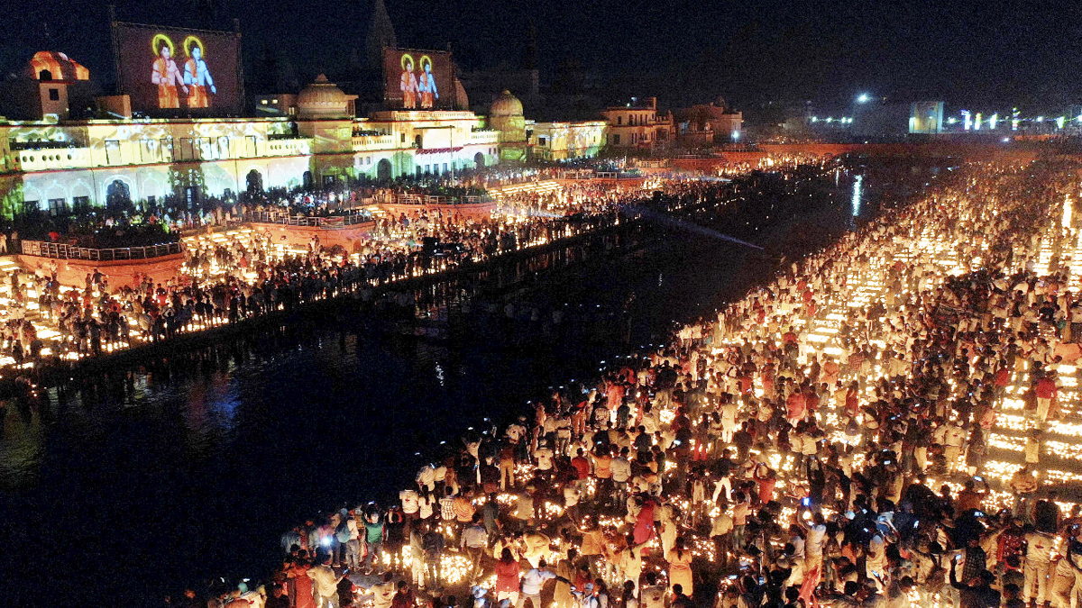 UP: Ayodhya Gears Up For Grand Deepotsav, 24 Lakh 'diyas' To Be Lit On ...