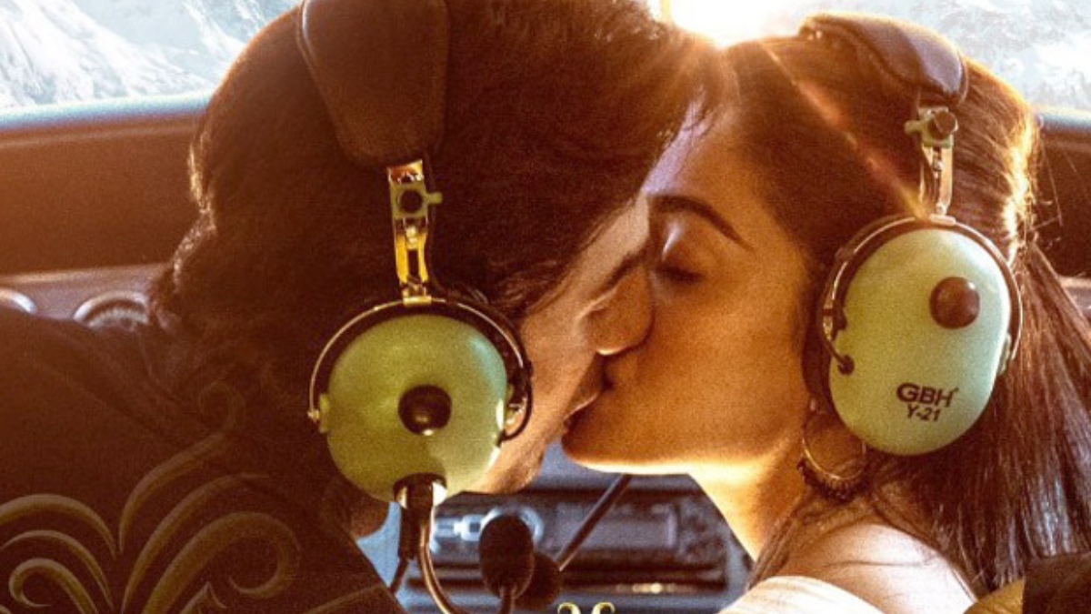 Animal Update: Ranbir Kapoor-Rashmika Mandanna kiss in new poster; song 'Hua Main' to release soon – India TV