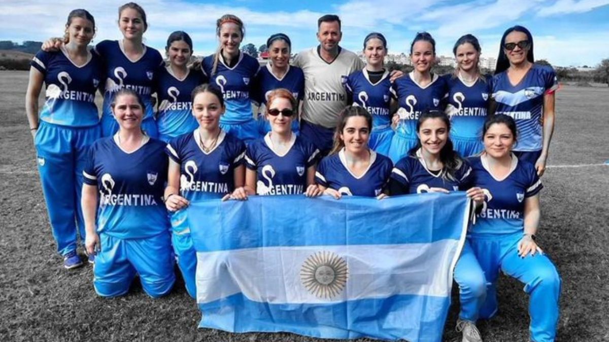 Argentina, la goleadora, venció a Chile en los internacionales T20 masculino y femenino