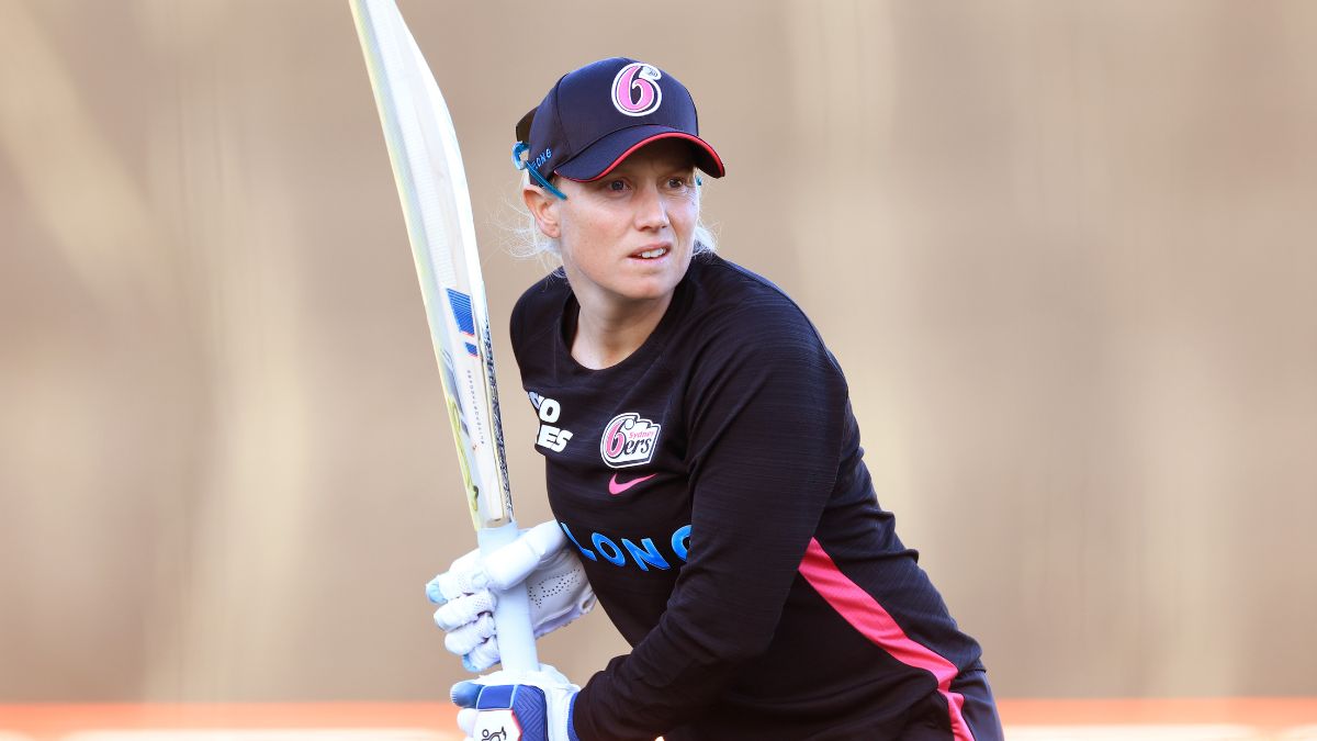 Alyssa Healy suffers hand injury in domestic accident, undergoes surgery