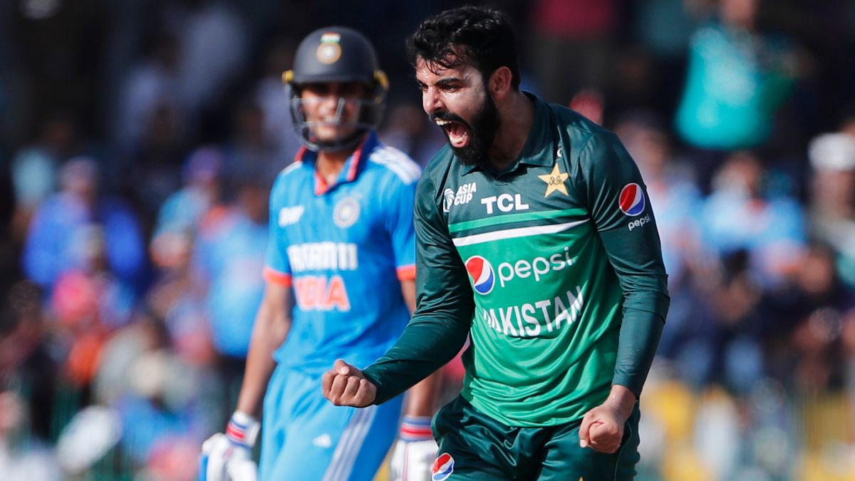 PAK vs SA: 'Zindagi bhar doosron ke sahare rehna': Shadab Khan trolled ...