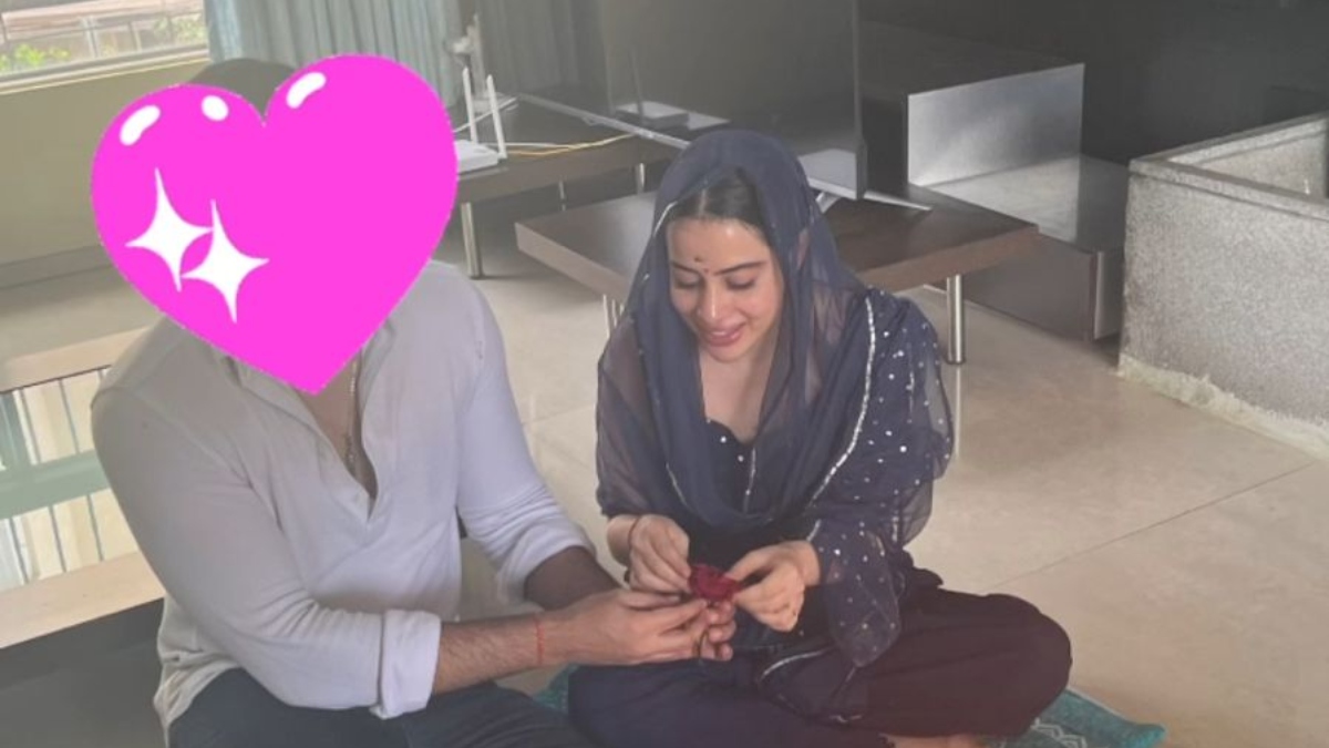 Is Urfi Javed aka Uorfi engaged? Fans curious after she performs puja with MYSTERY man