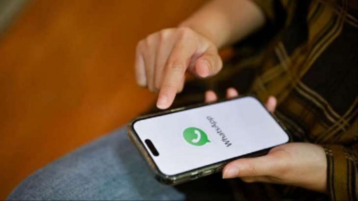 WhatsApp to introduce shortcuts for quick chat locking: Know what it is