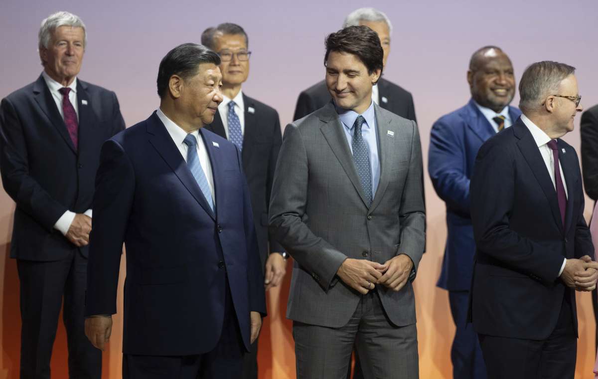 Chinese president Xi Jinping and Canadian PM Justin Trudeau at the APEC Summit in US.