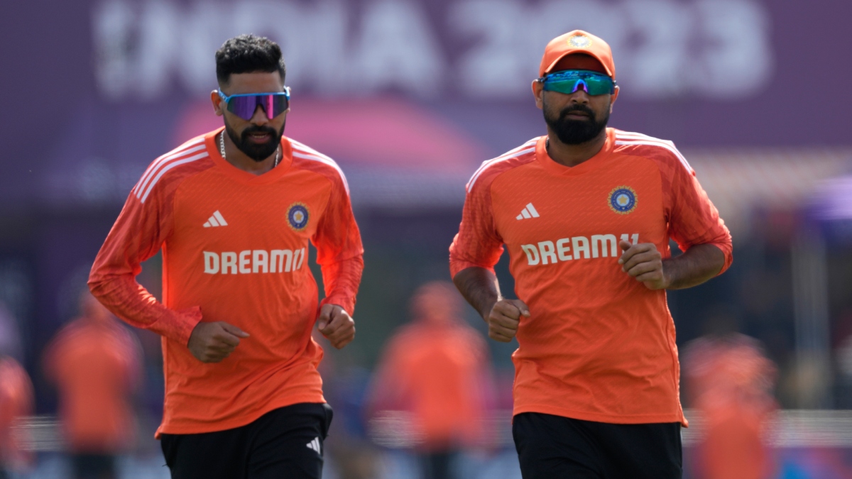 Has Mohammed Shami Taken Siraj's Spot? Ex-Australian Cricketer Makes ...