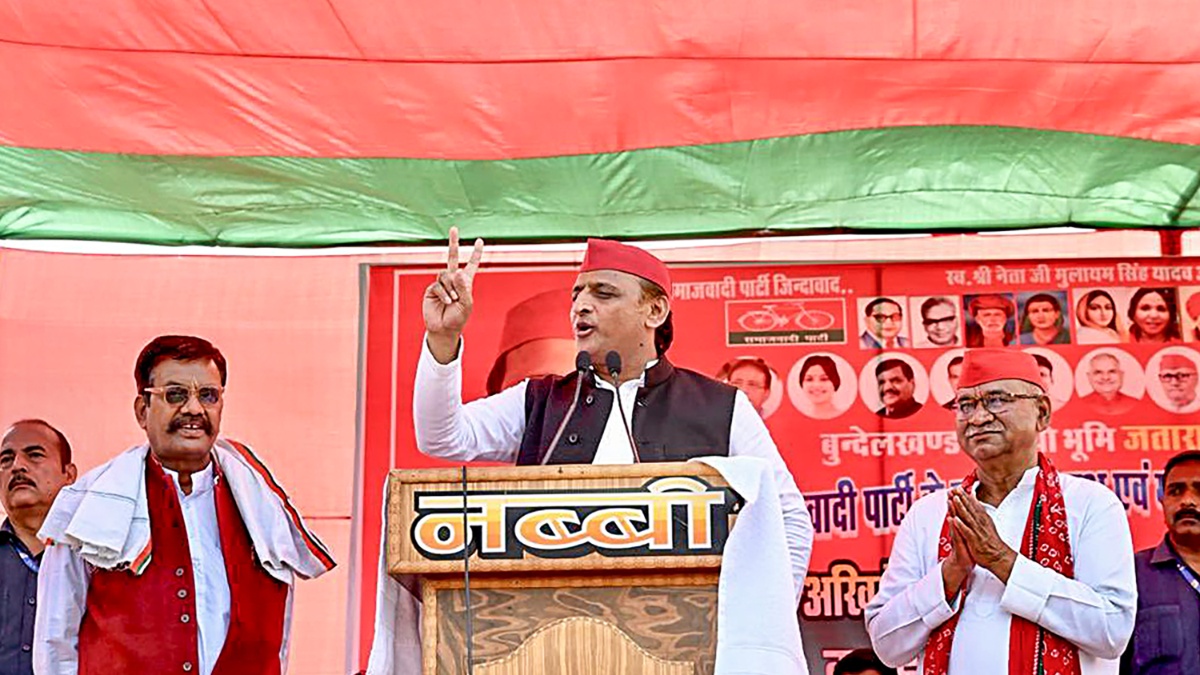 'Cunning party': Akhilesh Yadav accuses Congress of betrayal, urges public not to vote for it