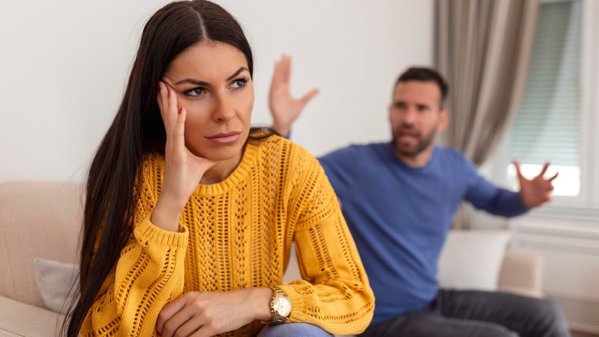 Can 'Gaslighting' in relationships lead to challenged mental health?