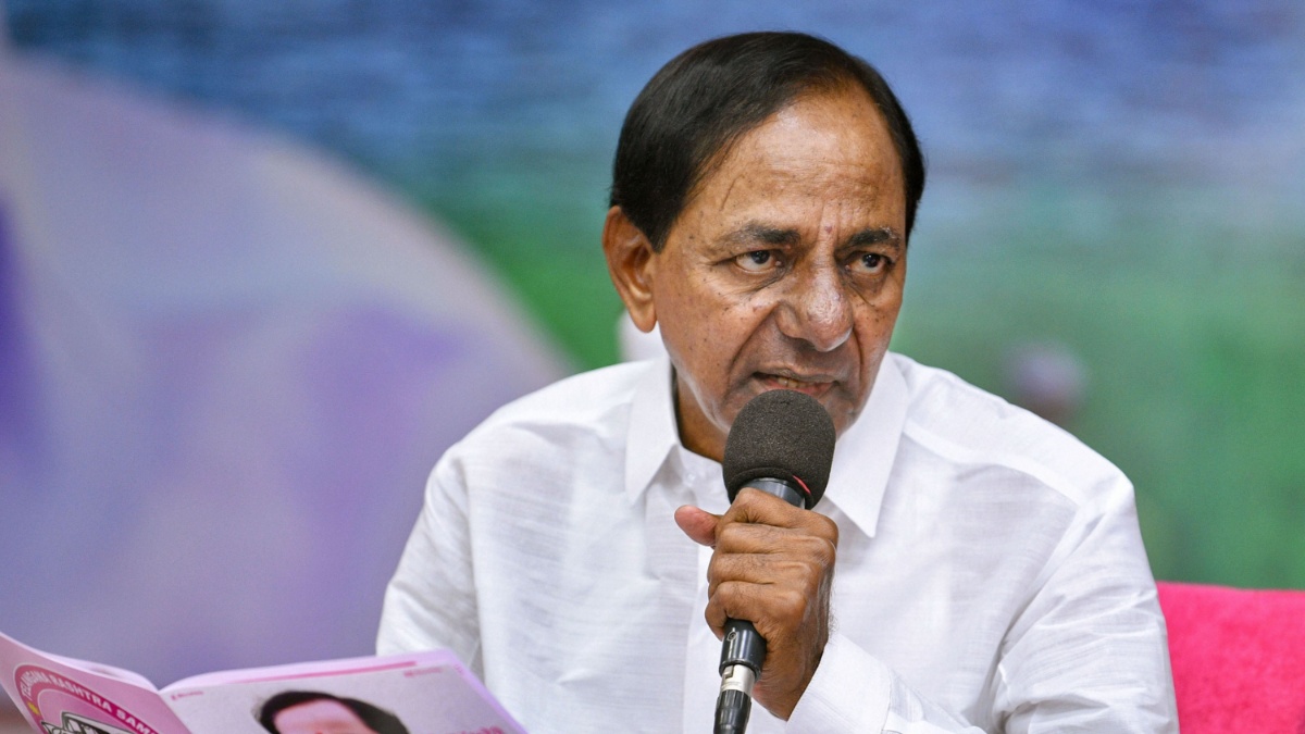 Telangana CM KCR's helicopter makes emergency landing after technical snag