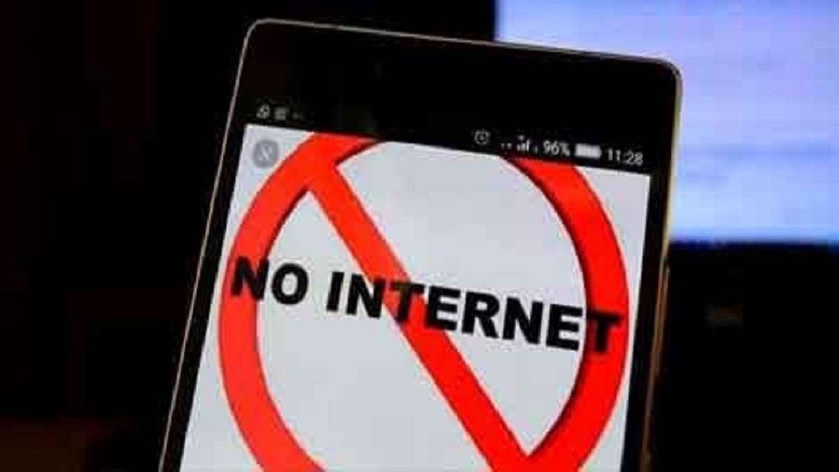 Jammu and Kashmir | Mobile internet suspended in parts of Pulwama: Here's why