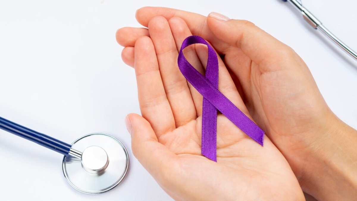 World Pancreatic Cancer Day 2023: Causes, symptoms, risk factors, treatment and prevention