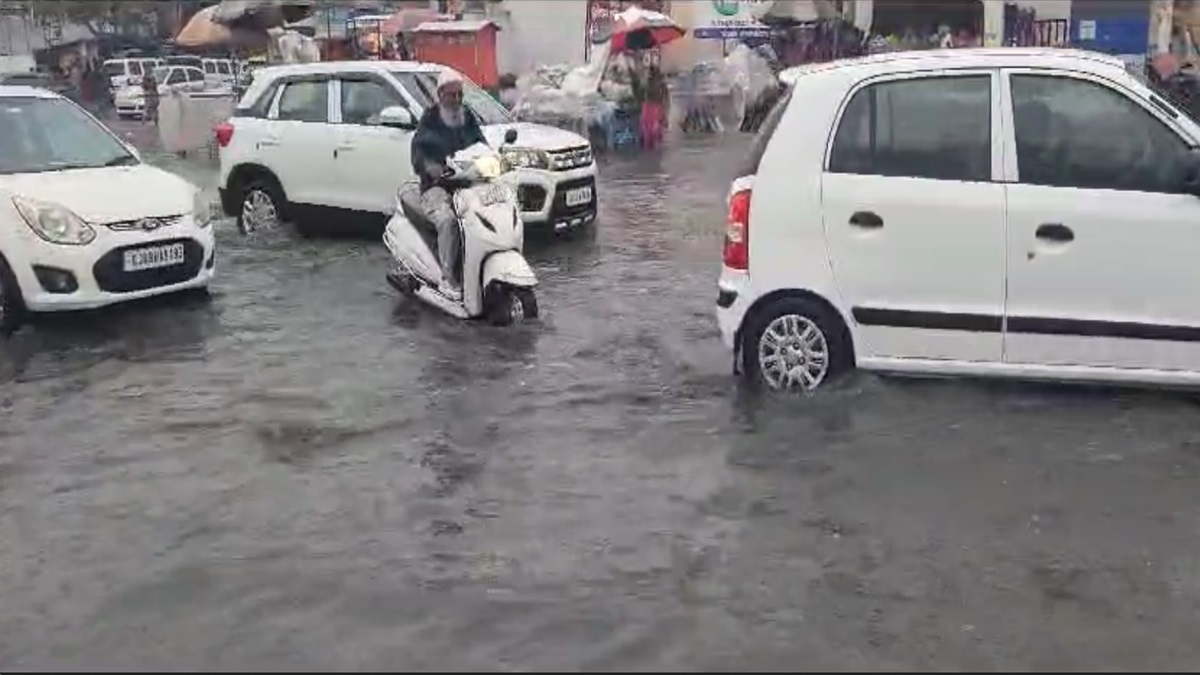 Gujarat: 17 people killed, crops damaged due to unseasonal rains accompanied by lightning