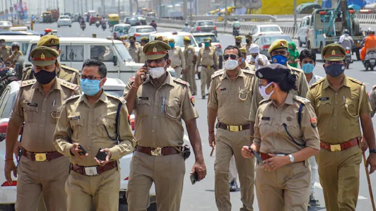 Tamil Nadu Police disperses protestors staging demonstration against govt