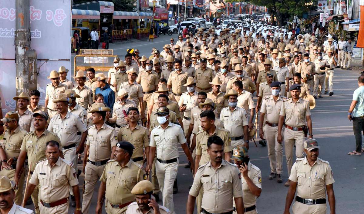 UP Police Constable Recruitment 2023: Apply online for 60,244 vacant posts from tomorrow at uppbpb.gov.in