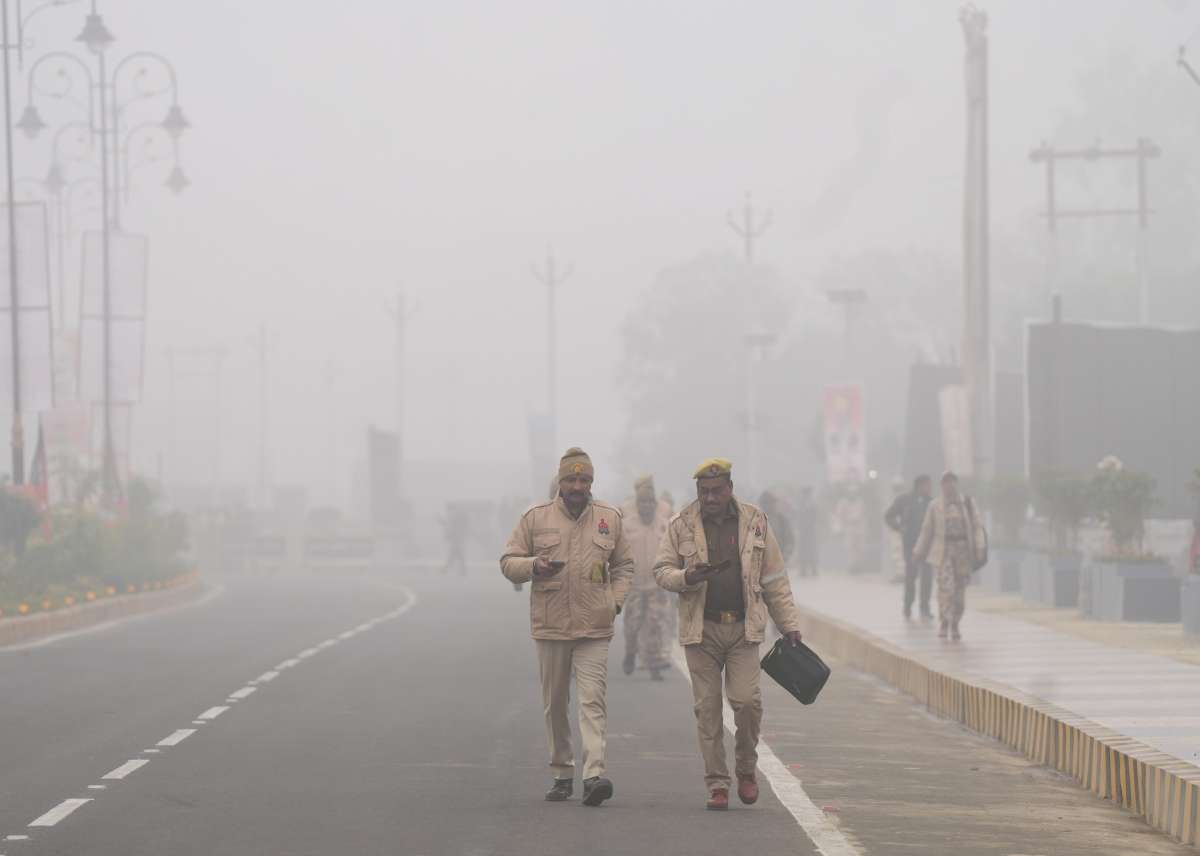 UP Police SI Recruitment 2024: Registrations for 921 vacancies to start tomorrow - Here's easy steps