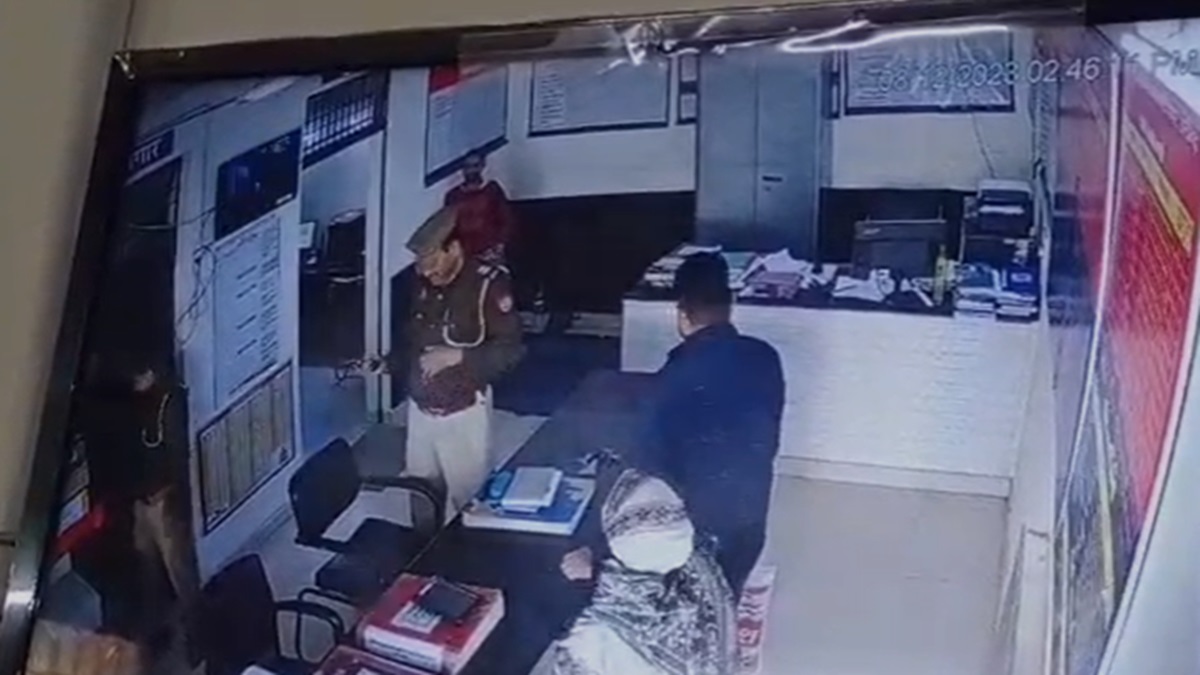 WATCH VIDEO: Woman accidentally shot inside police station in Aligarh