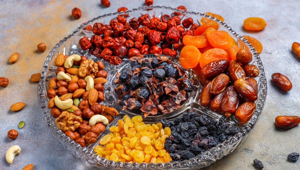 9 Calcium-rich dry fruits to add to your diet for better bone health