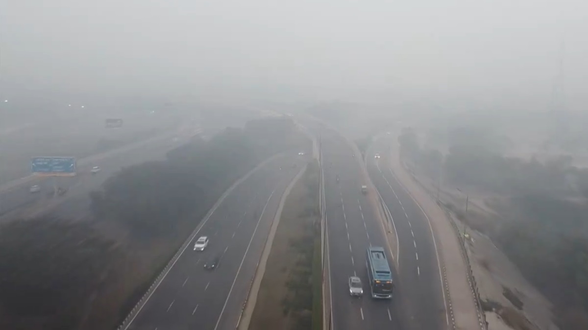 Delhi, UP under thick blanket of fog as cold wave conditions take over North India