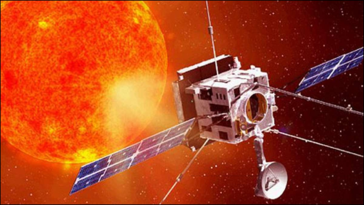 Космический аппарат ставший первым искусственным спутником солнца