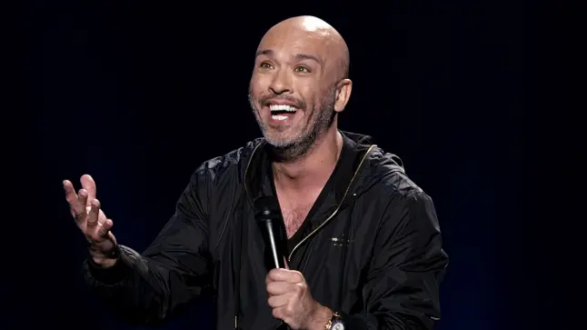 Standup Comedian And Actor Jo Koy To Host Golden Globe Awards 2024