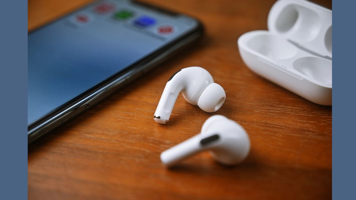 Global smart personal audio market drops down by 3%, Apple leads