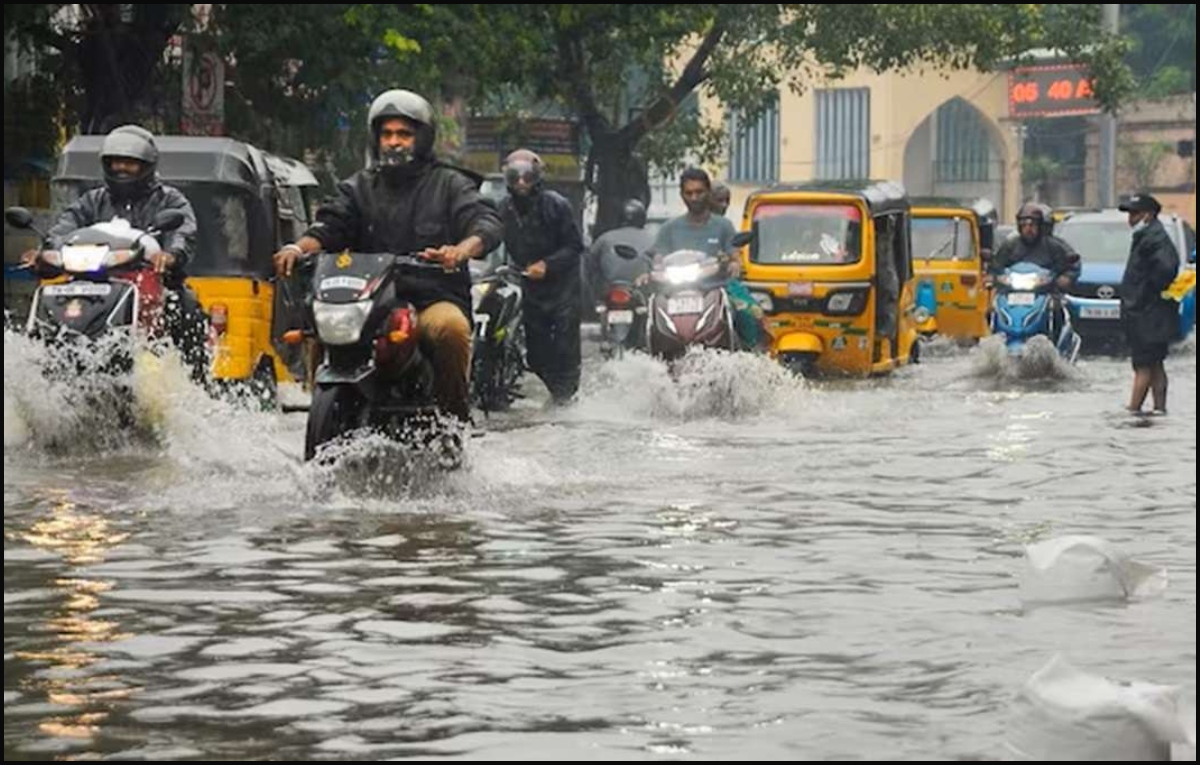 Tamil Nadu: IMD Issues Heavy Rainfall Warning For Four Districts ...