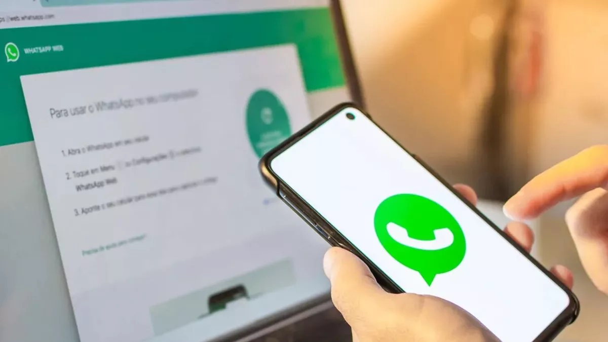 WhatsApp Web now lets you share status updates: Here's what you need to know