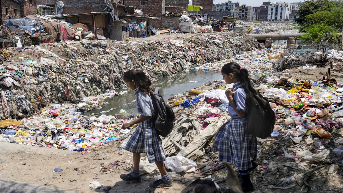 Karnataka: Government school students in Kolar forced to clean toilets, headmistress suspended