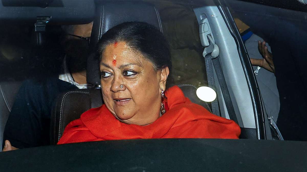 Vasundhara Raje Leaves For Delhi Amid Suspense Over BJP's CM Pick In ...