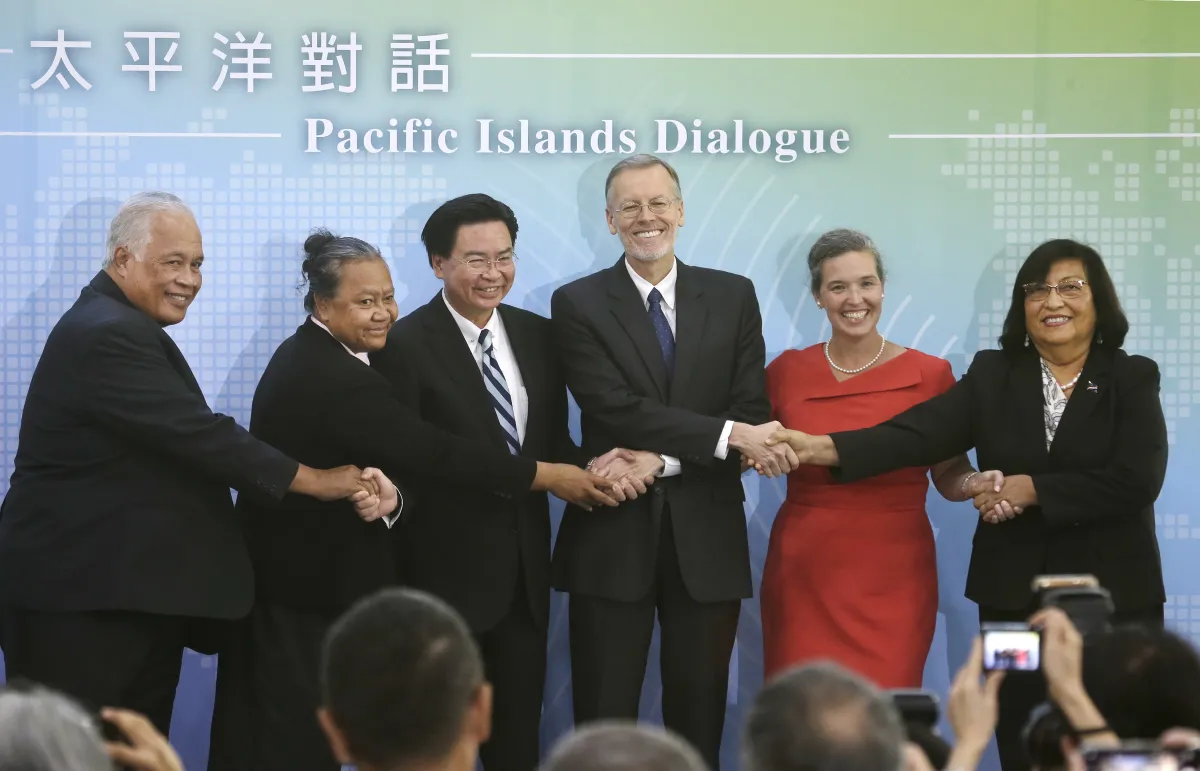 From left, Nauru Ambassador Jarden Kephas, Tuvalu Ambassador Limasene Teatu and Taiwan Foreign Minister Joseph Wu.