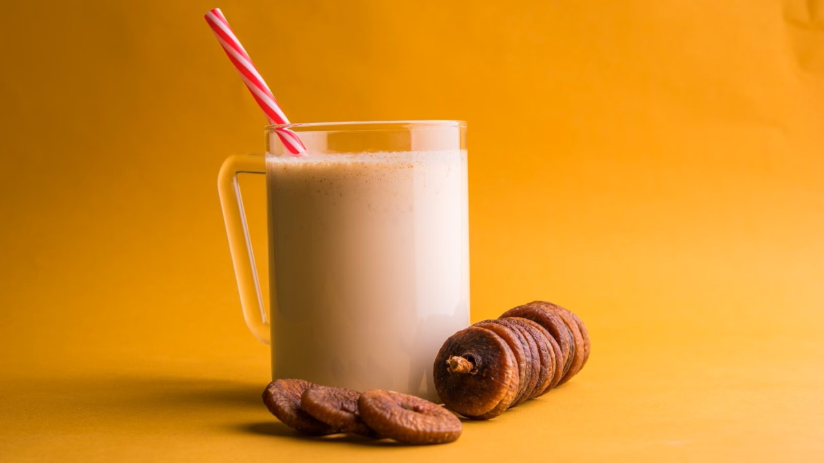 5 benefits of drinking Anjeer with Milk