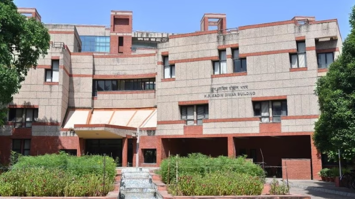 IIT-Kanpur student dies by allegedly suicide in hostel room