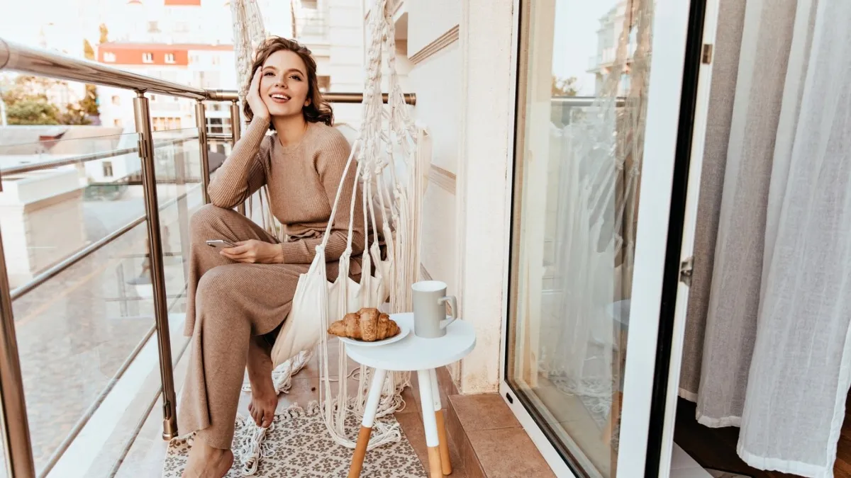Wardrobe essentials for the perfect 'Latte' outfit.