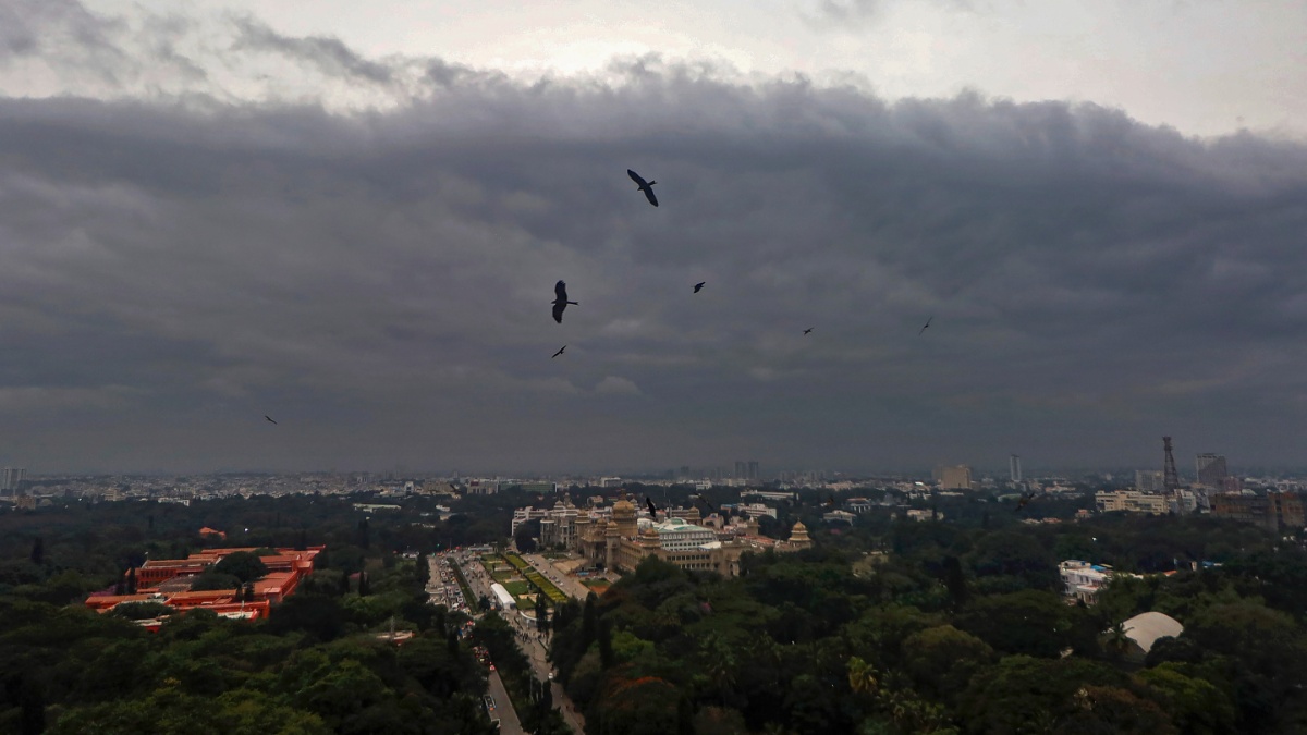 Karnataka weather update: Yellow alert issued as coastal districts experience rainfall due to low-pressure