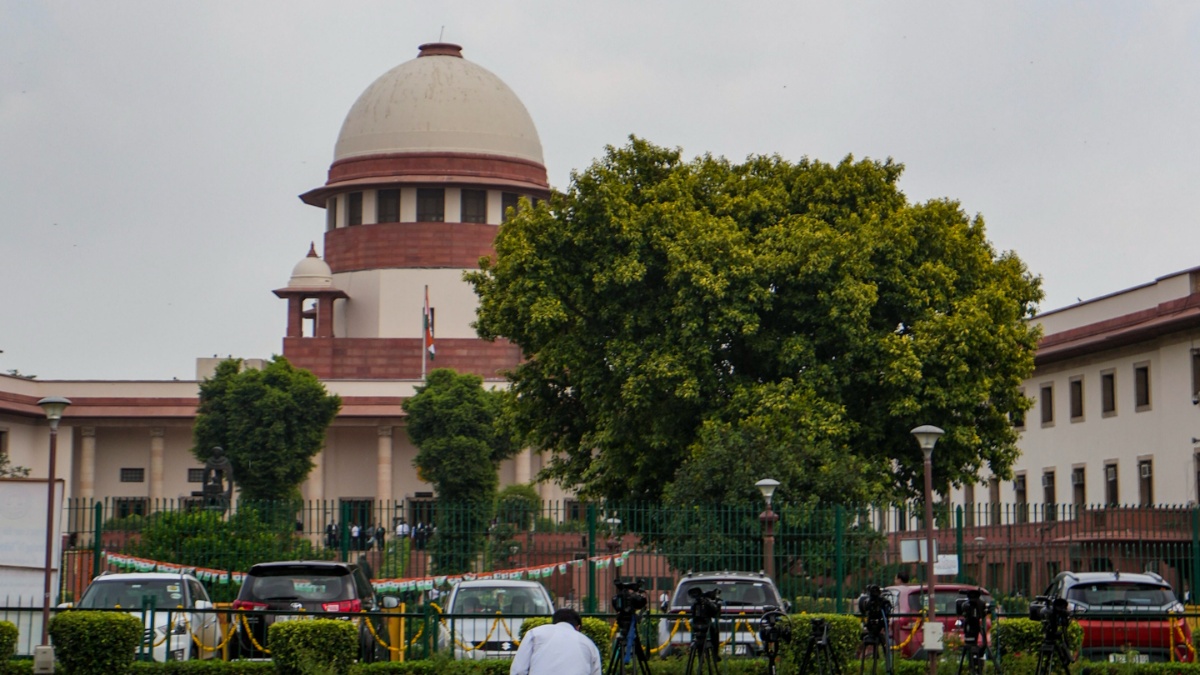 Supreme Court extends stay on survey of Idgah complex in Krishna Janmabhoomi Temple case